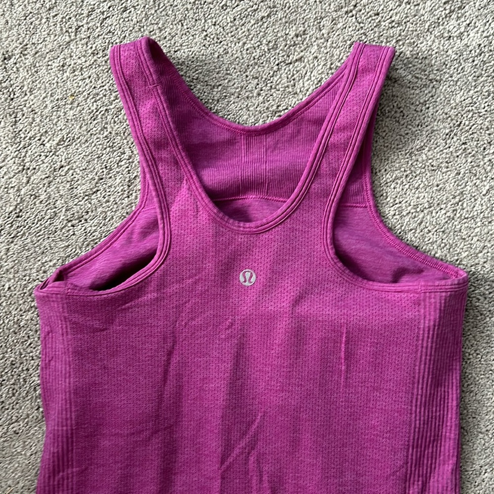 Lululemon Raspberry Tank - size 6 - Picture 2 of 6